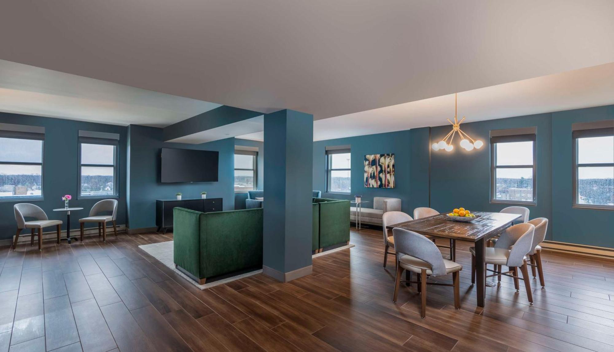 Hotel Elkhart, Tapestry Collection By Hilton Luaran gambar
